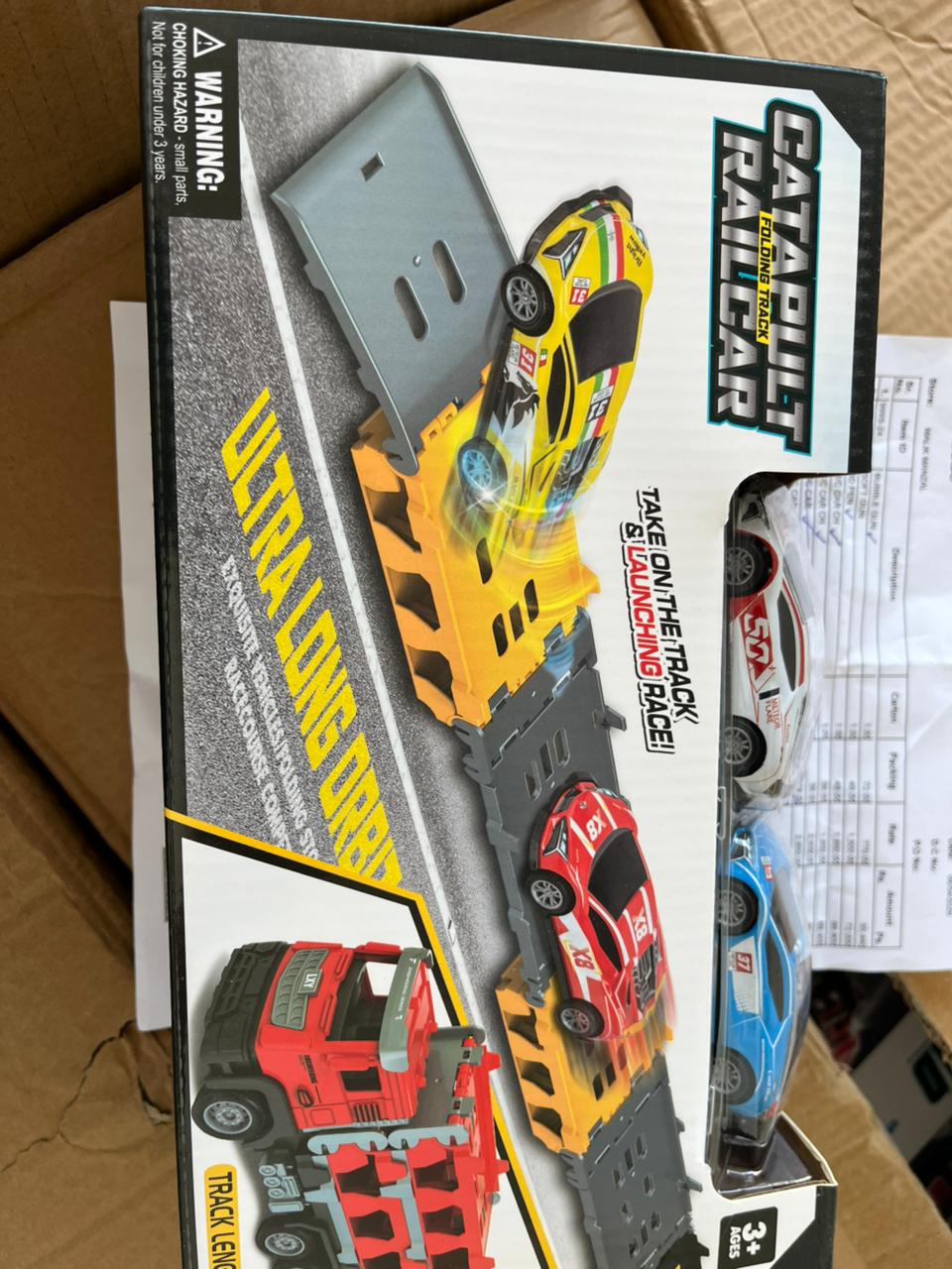 Racing Car set with metal cars and Truck